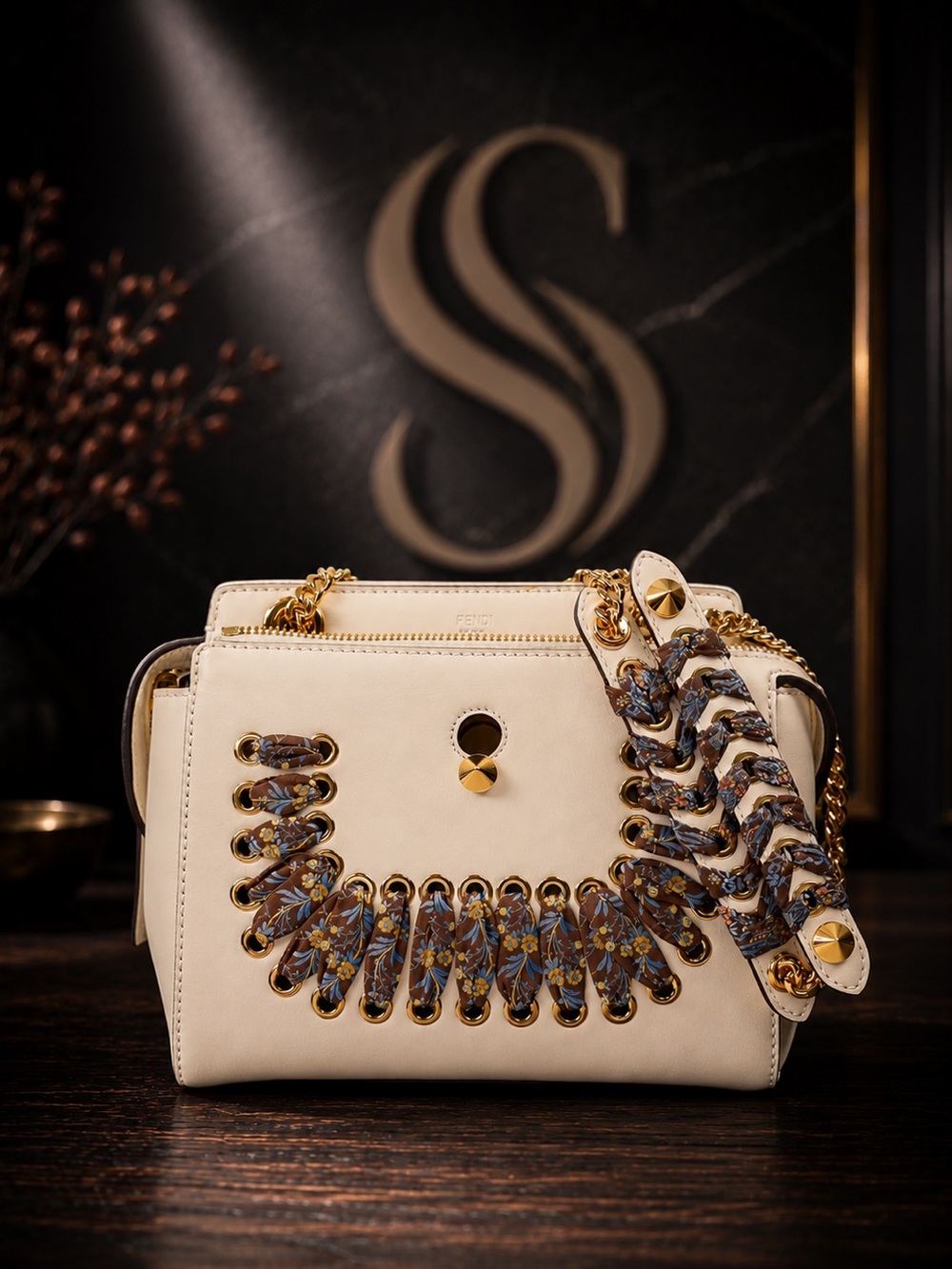 Fendi White Leather Dot Com Chain Shoulder Bag | Full Inclusion